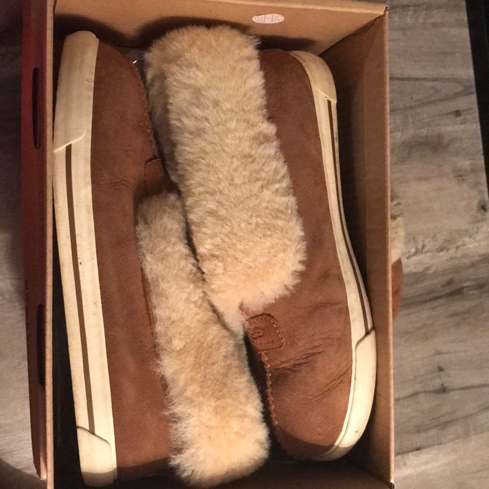 Ugg slippers